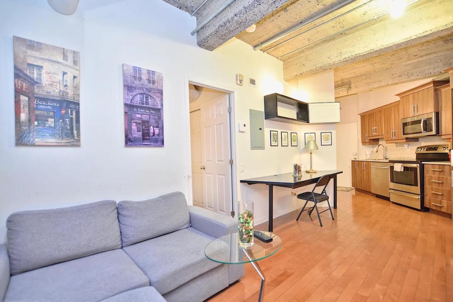 Stylish Urban Loft Downtown Apartment มอนทรีอัล ภายนอก รูปภาพ